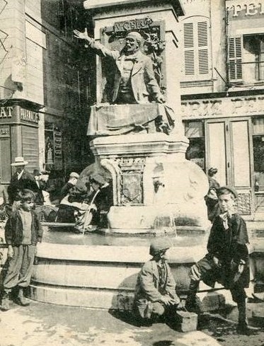 fontaine Victor Gélu